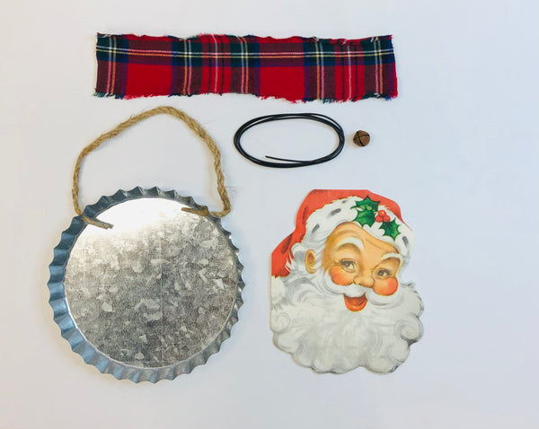 Vintage Santa-DIY-Bottle Cap-Ornament